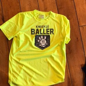 Boys XL Under armour t shirt.